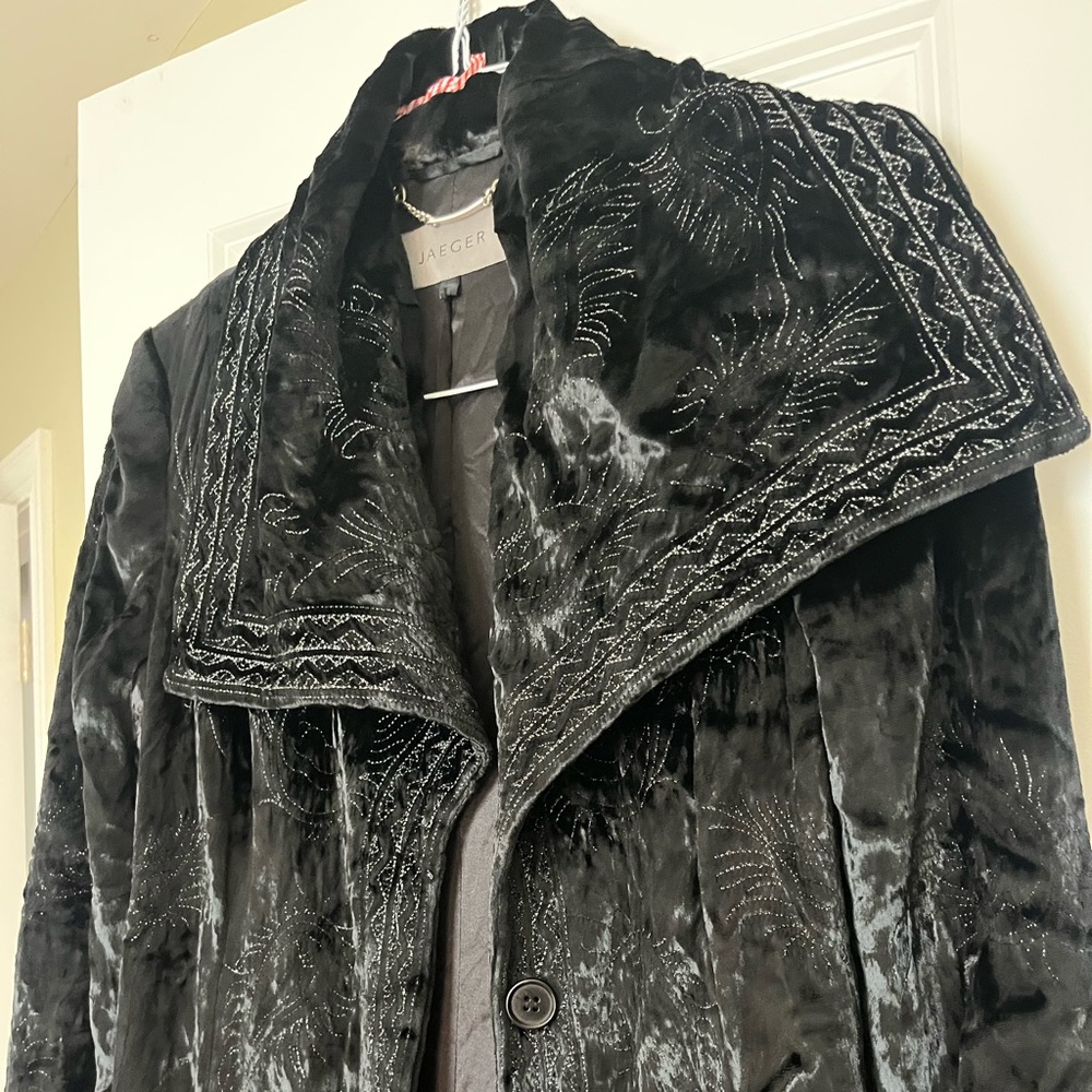 Black Silky Coat Jaeger Limited Edition - Picture 12 of 17